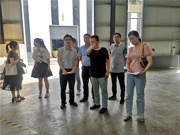 市政协领导深入挂点企业开展“企业服务日”活动