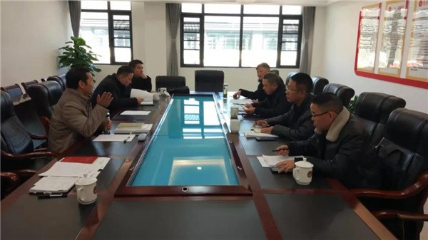 Эũҵũίٿص᰸Э̸