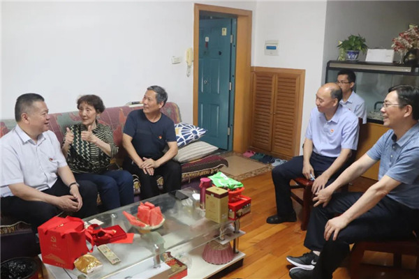 Сƽ߷οϵԱ䷢ڵ50ꡱ