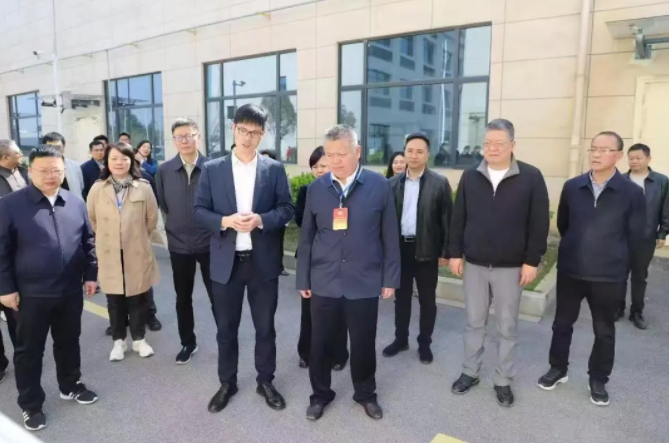 市政协开展“推进固废污染全链条防治，助力无废城市建设”专题视察